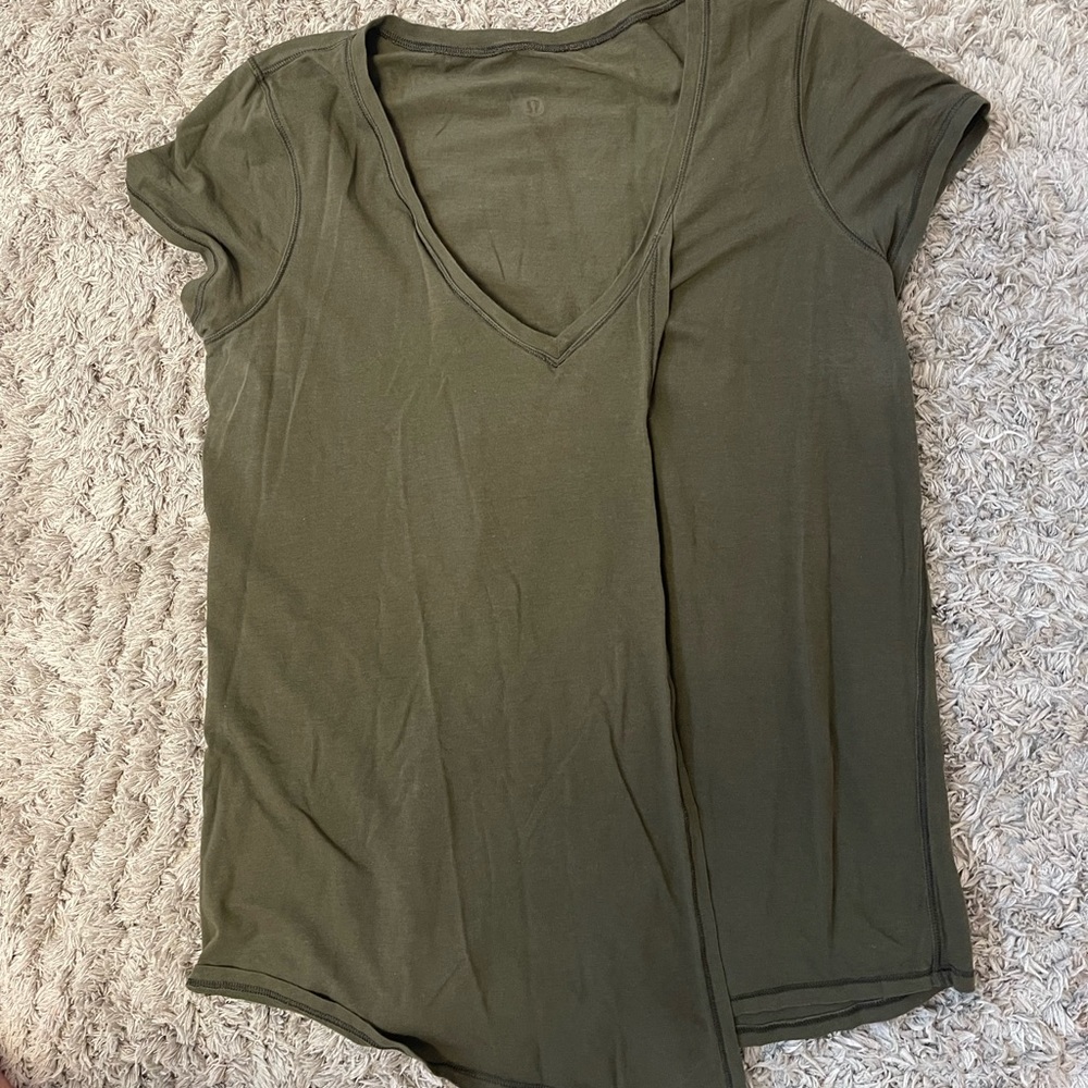 Lululemon Short Sleeve Shirt